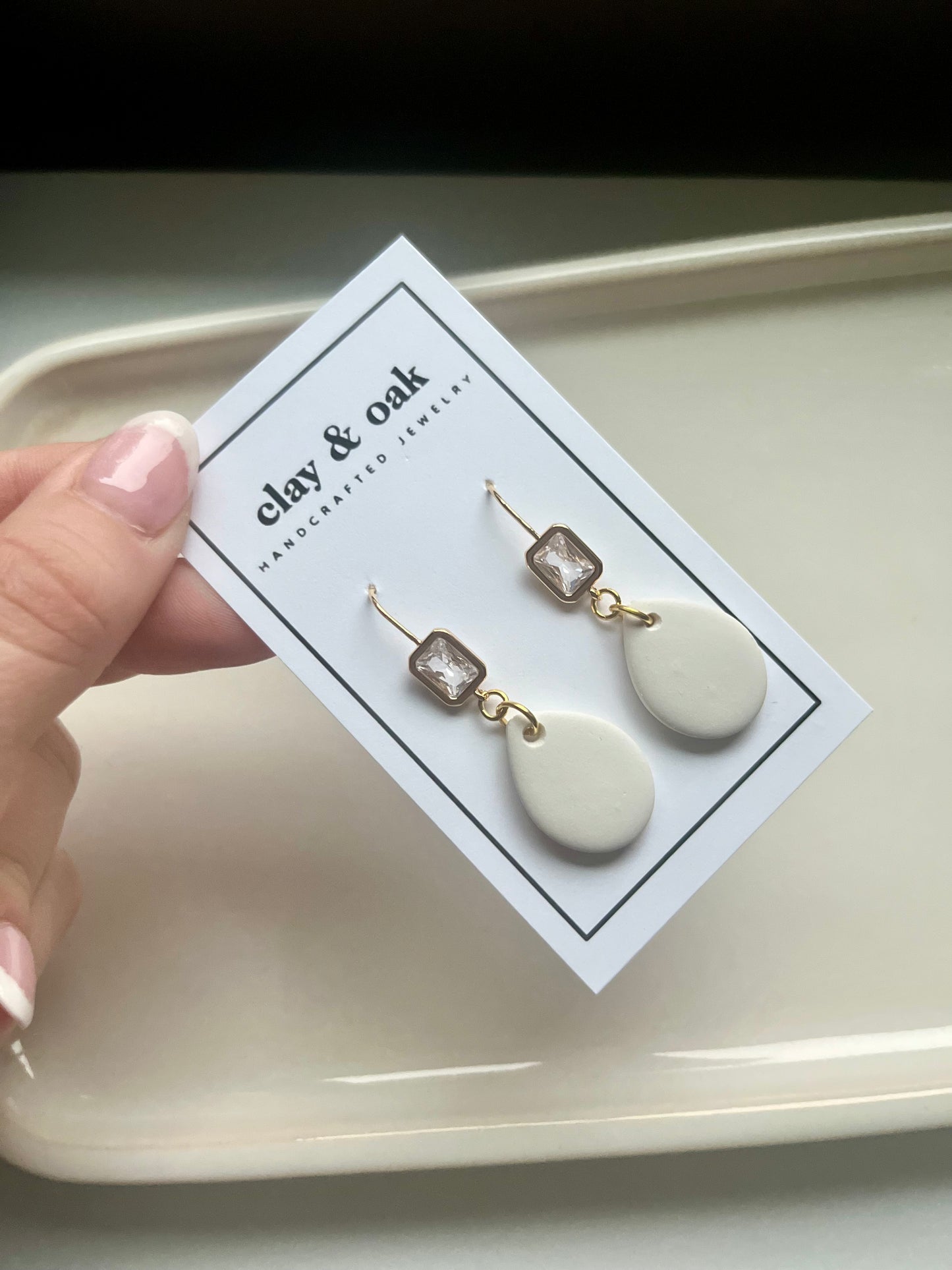 Eggshell Gem