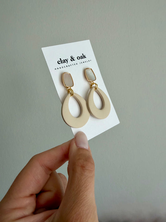 Beige & Pearl Dangle